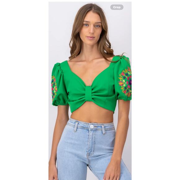 MISS MIA MIA NWT CROP TOP PUFF FLORAL EMBRIODERED SLEEVES BRIGHT GREEN SIZE M - Picture 1 of 11